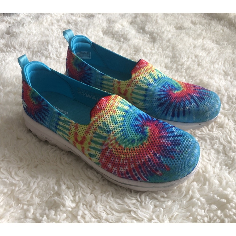 Skechers Women's GOwalk Joy Tie-Dye Slip-On Walking Sneakers Size 7.5